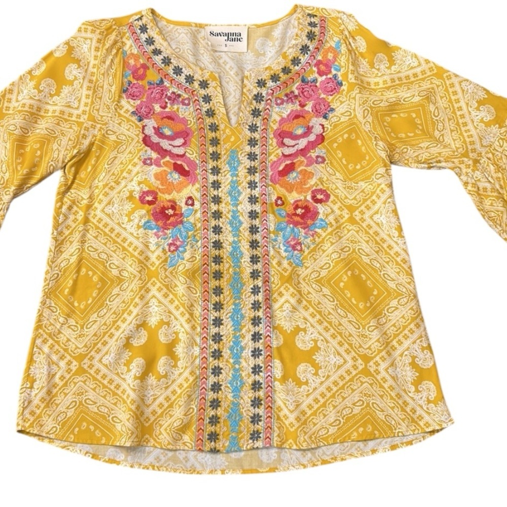 Savanna Jane Floral Embroidered Bell Sleeve Top Yellow Size Small - Picture 8 of 14
